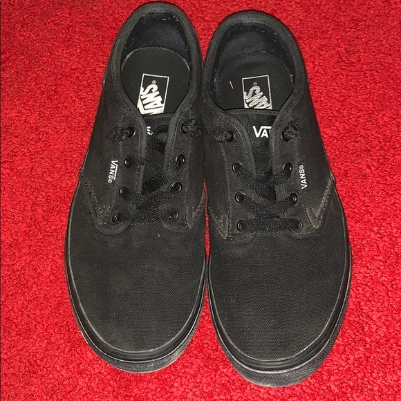 black vans 6.5